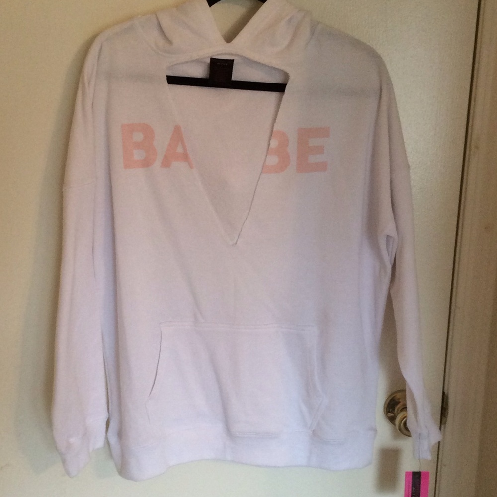 Sweatshirt